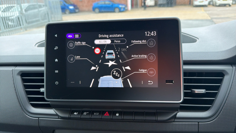 Renault Trafic Swb Diesel SL30 Blue dCi 130 Advance [Safety] Van